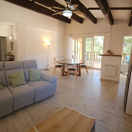 Apartment Proche Centre-ville Et Plages Cavalaire-sur-Mer